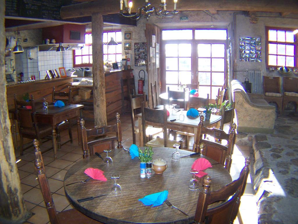 Bed and Breakfast Le Marconnès à Saint-Arcons-de-Barges Extérieur photo